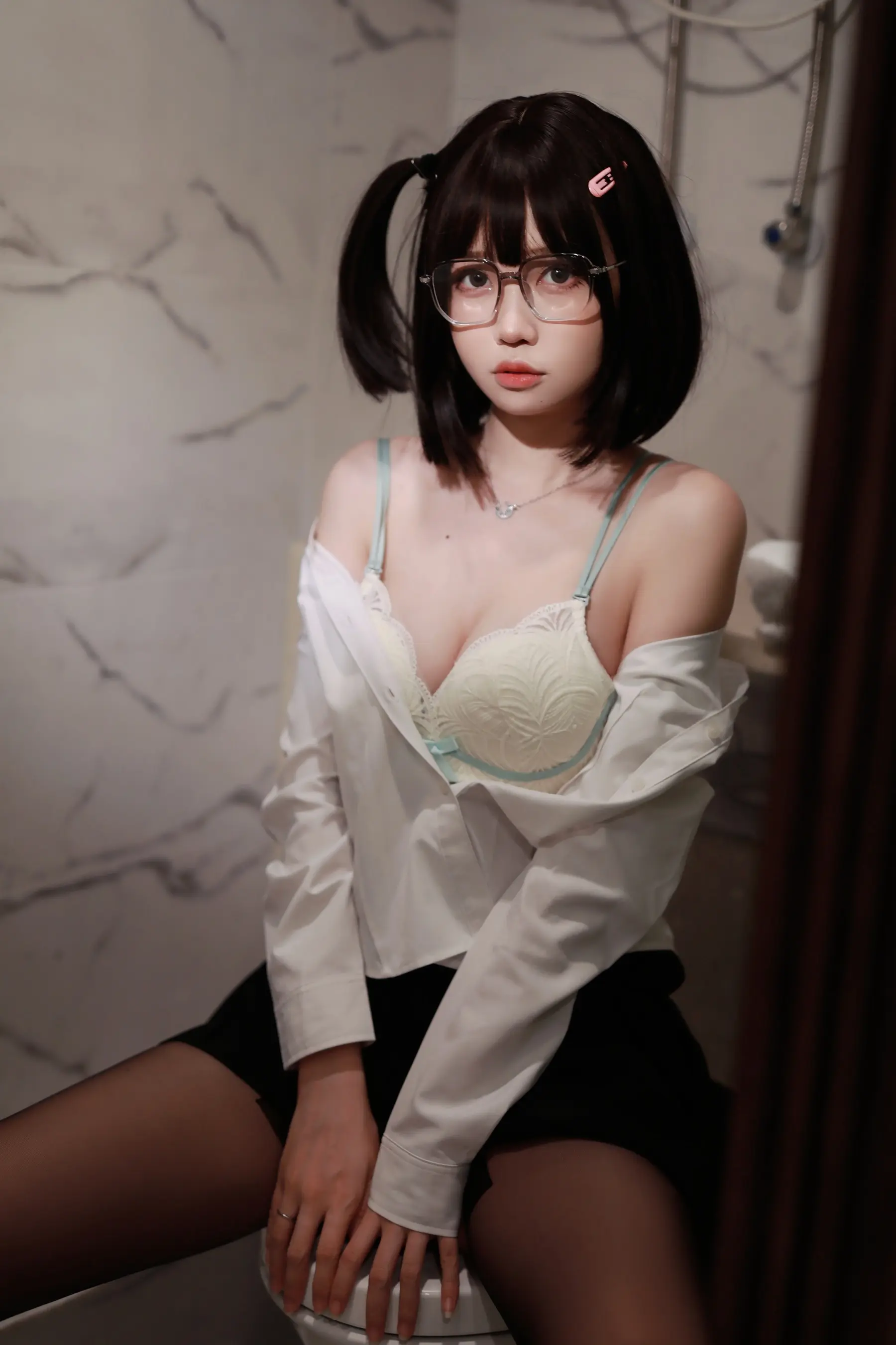 洛桑w伊梓 网袜丝带兔兔
