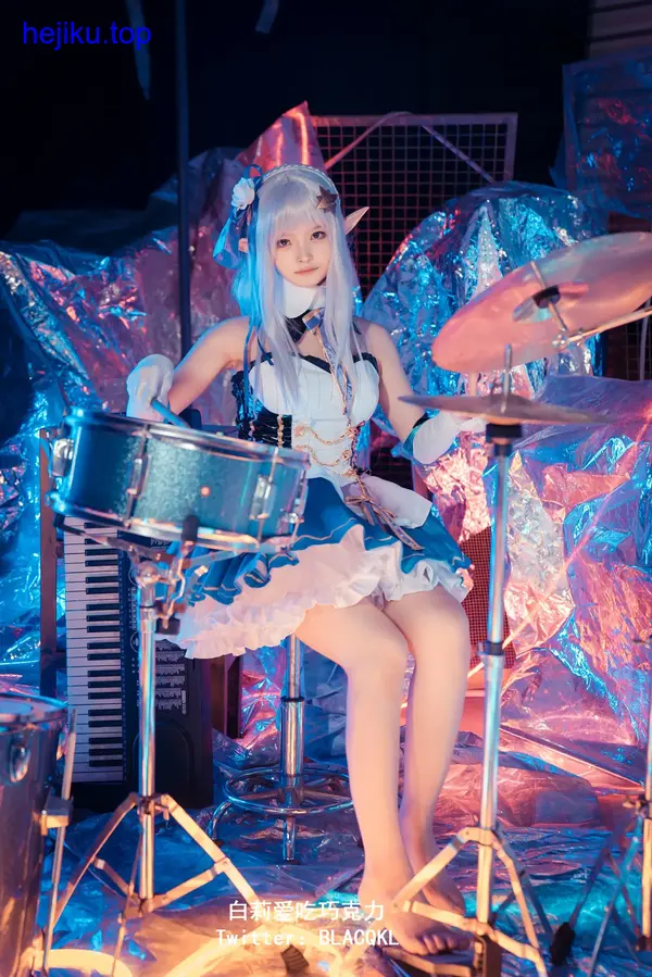 白莉爱吃巧克cos巧克力女孩 棕色系服装 巧克力棒发饰 可可豆裙摆刺绣