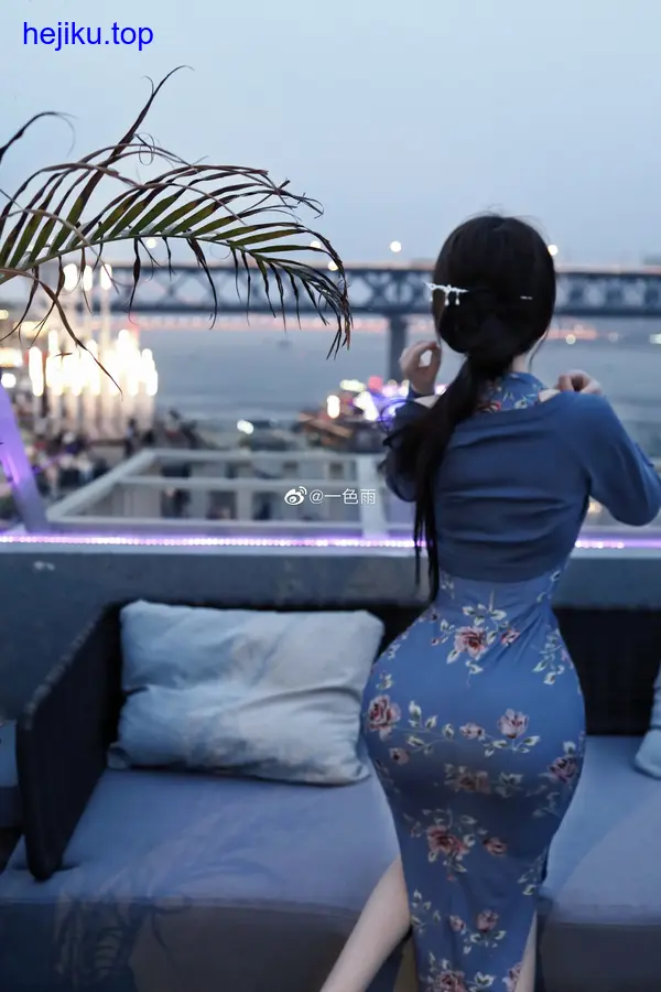 一色雨的cosplay世界：美到让人窒息的二次元之旅 - 图2