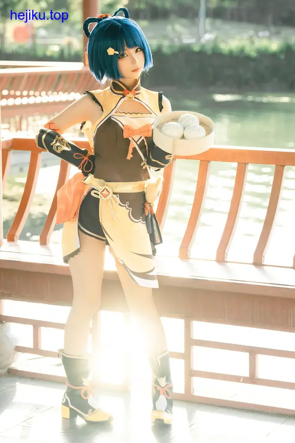 蠢沫沫的小黄帽写真，这风格简直太对我胃口了！ - 图2