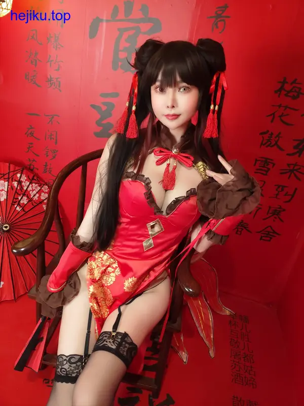 亚马逊鲶鱼废弃厂房场景氛围感作品