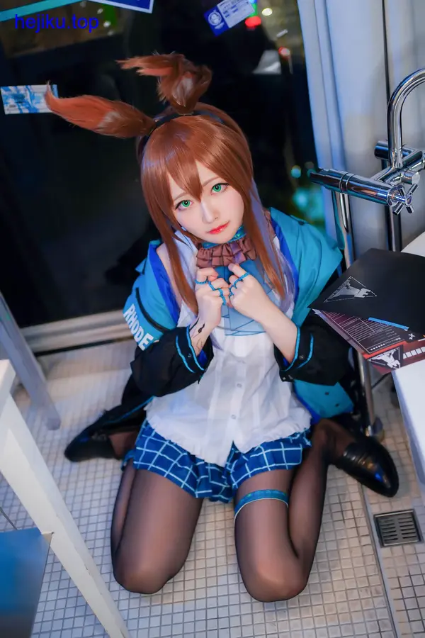 遇见亚缇奶牛的cosplay世界，真的是太美了！ - 图1