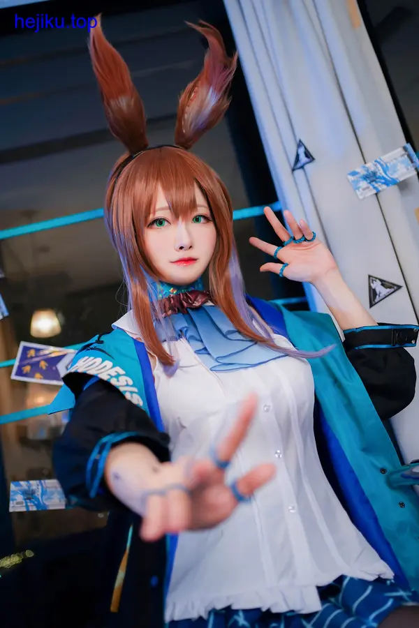 遇见亚缇奶牛的cosplay世界，真的是太美了！ - 图3