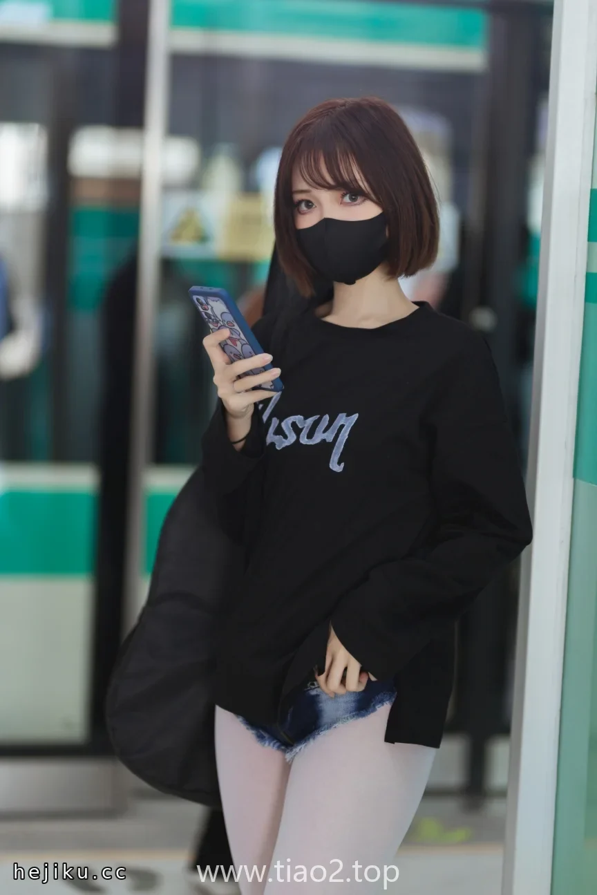 洛桑w伊梓“想弹但没弹那一秒”文章配图1