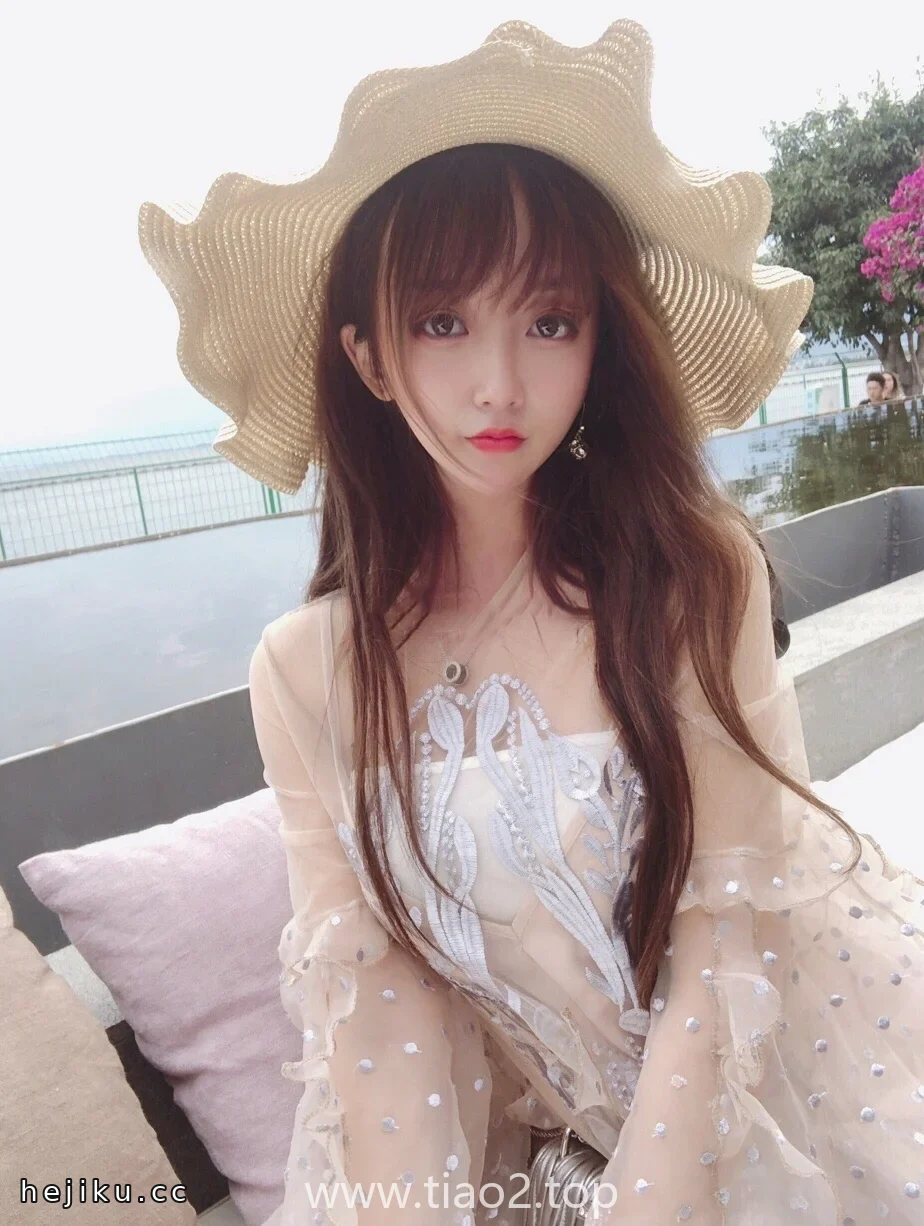 家里转悠拍出81张图，过期米线线喵的《日常2》把生活拍出了另一种节奏文章配图4