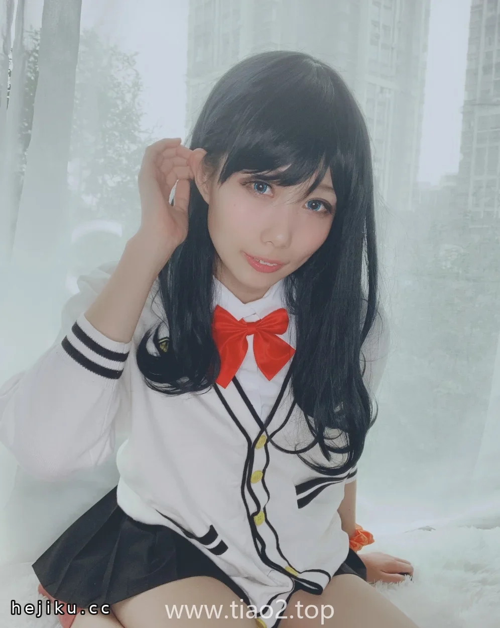 如月灰宝多六花cosplay这组图,把普通感演活了,看完有点说不上来的怅然文章配图4