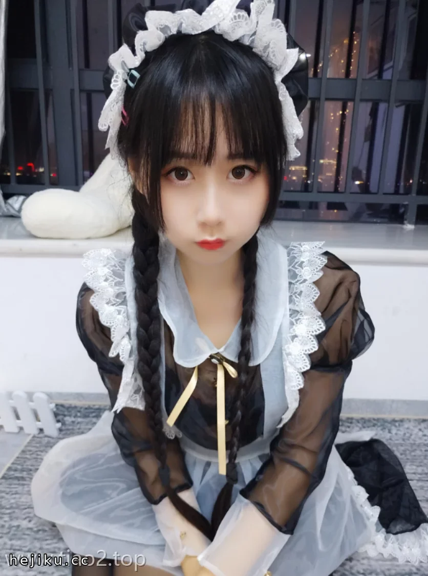 萌芽儿o0夏日清凉系透明女仆cosplay图集，把角色演成看得见的风文章配图2