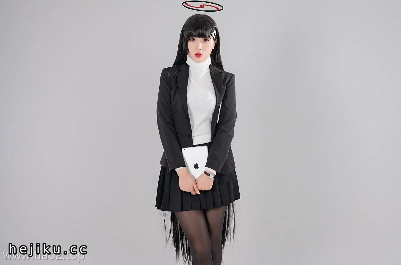 碧蓝档案莉音cos太还原了,Coser轩萧学姐高清图集一次看个够文章配图1