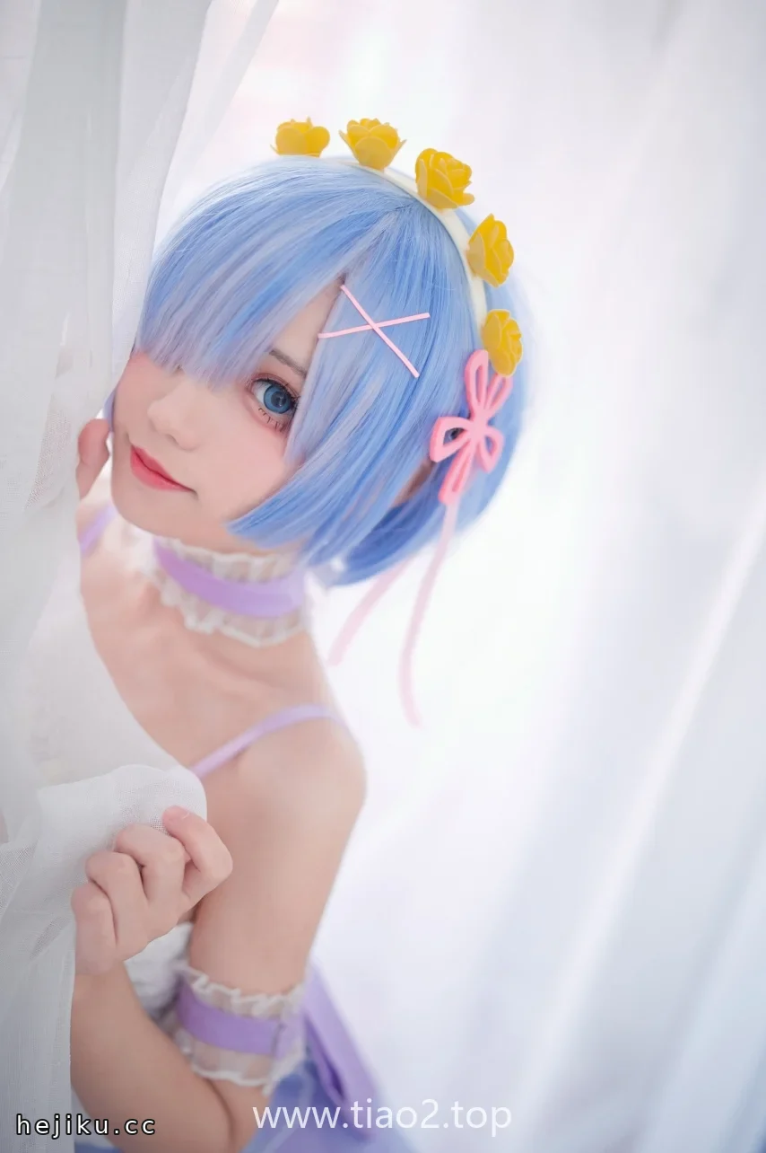花柒Hana天使蕾姆紫cosplay，这组紫色没浪费，看完像泡了回温泉文章配图4