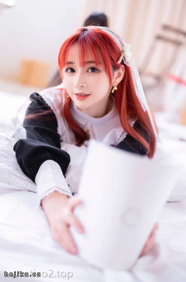 Coser叉子宝宝修女cos照合集文章配图2