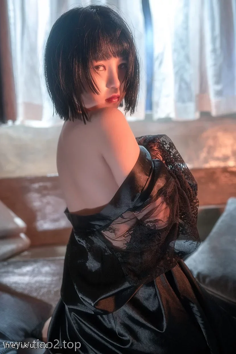 cosplay图片文章配图2