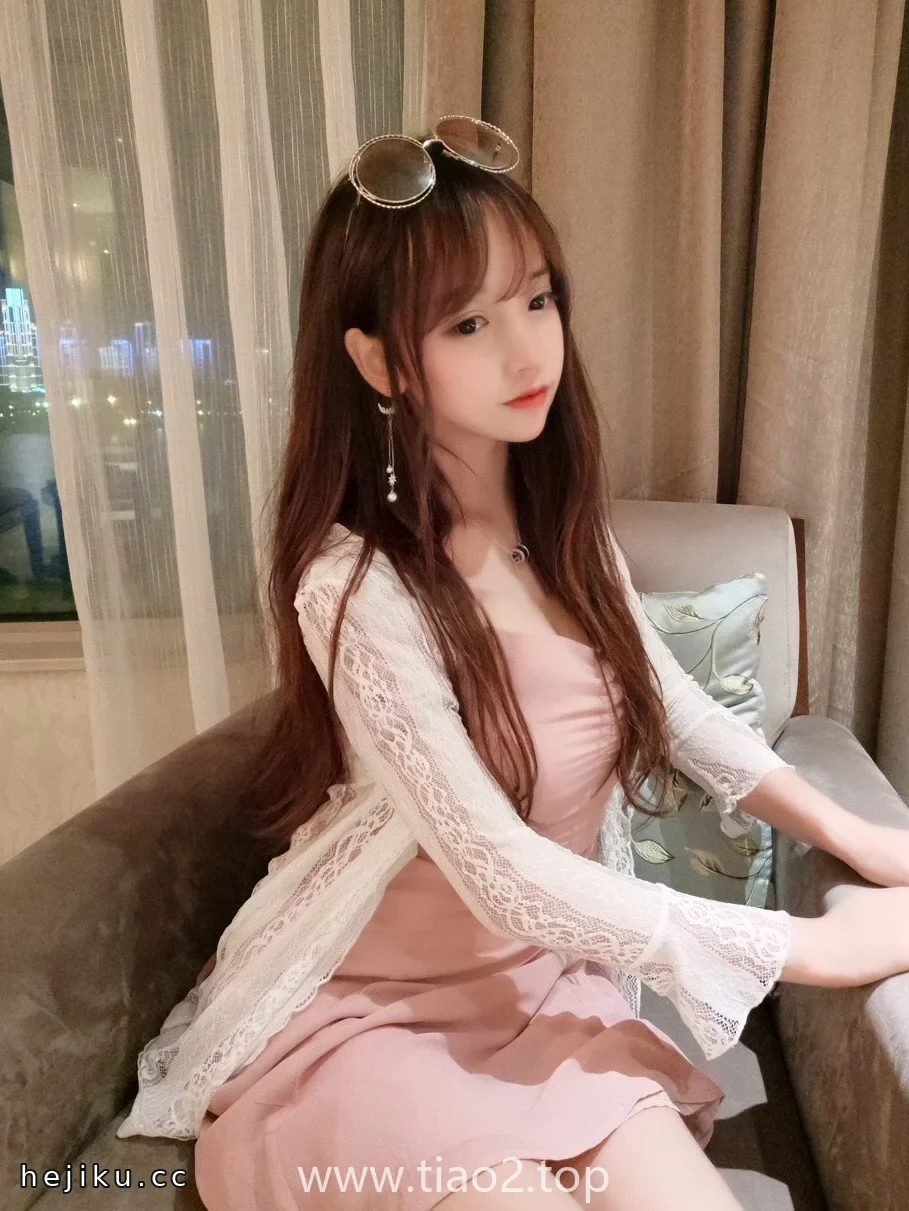 家里转悠拍出81张图，过期米线线喵的《日常2》把生活拍出了另一种节奏文章配图3