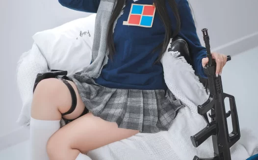 2025热搜炸裂！二佐Nisa写真旗袍资源疯传，私人订制图引争议