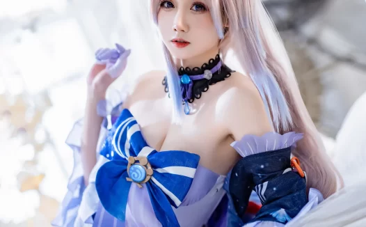 焖焖碳写真合集曝光：梦幻独角兽泳装图引爆全网视觉盛宴