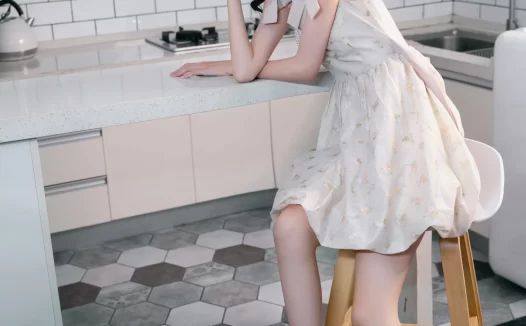 半半子写真合集曝光！大风花嫁+cos图集太上头，粉丝狂喜