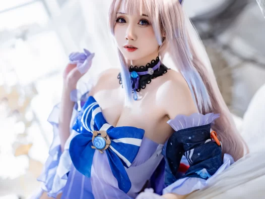 焖焖碳写真合集曝光：梦幻独角兽泳装图引爆全网视觉盛宴