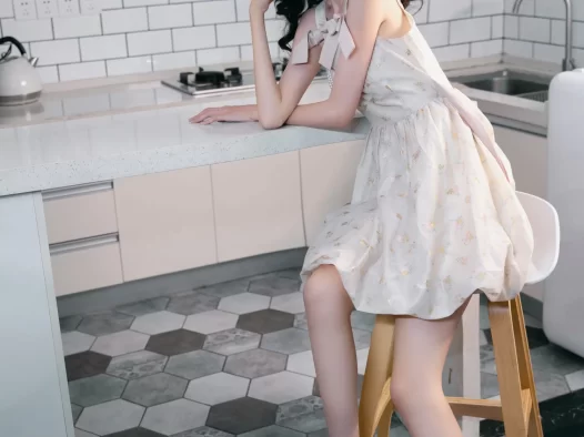 半半子写真合集曝光！大风花嫁+cos图集太上头，粉丝狂喜