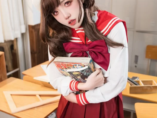 阿薰kaOri女菩萨写真爆火2025，图集曝光引网友沸腾