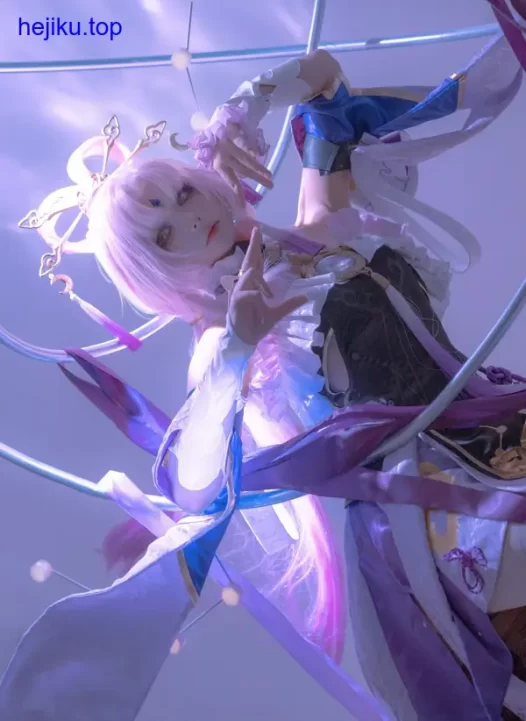 百合欧皇子订婚摄影师的作品太绝了！她的cos图都是艺术品