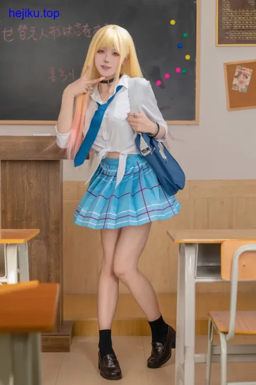 咬一口兔娘果体图集，这位Coser的作品太惊艳了