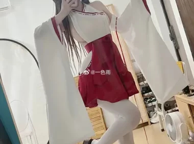 一色雨的cosplay作品,竟然有免费阅读的机会!