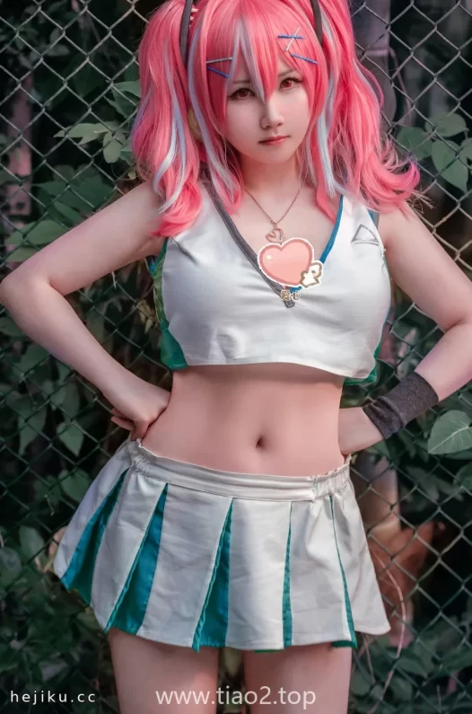 是本末末布莱默顿cosplay:名字萌到犯规,拍出来却飒得让人挪不开眼