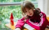 红色体操服cosplay高清图集：小仓千代w紧身曲线与活力感全解析
