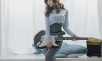 Shika小鹿鹿吉他妹妹20张图这么耐看,每一张都藏着值得细品的细节