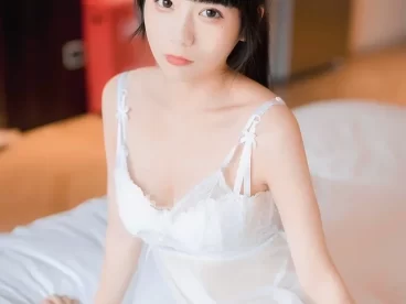 cosplay图片丨Coser_usejan蓝蓝薄纱睡衣42张套图，慵懒感拿捏到位