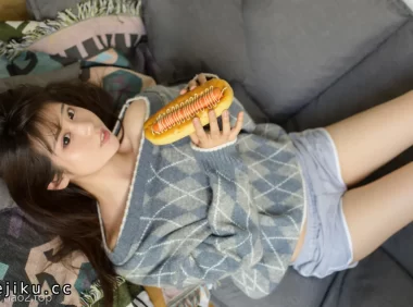 Coser镜酱是谁？她的cosplay图片有多还原，聊聊镜酱的不知梦日常
