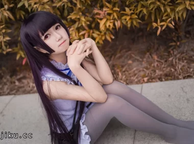 白金Saki的JK美丝校服系列图集，“清纯感”藏在哪些细节里？