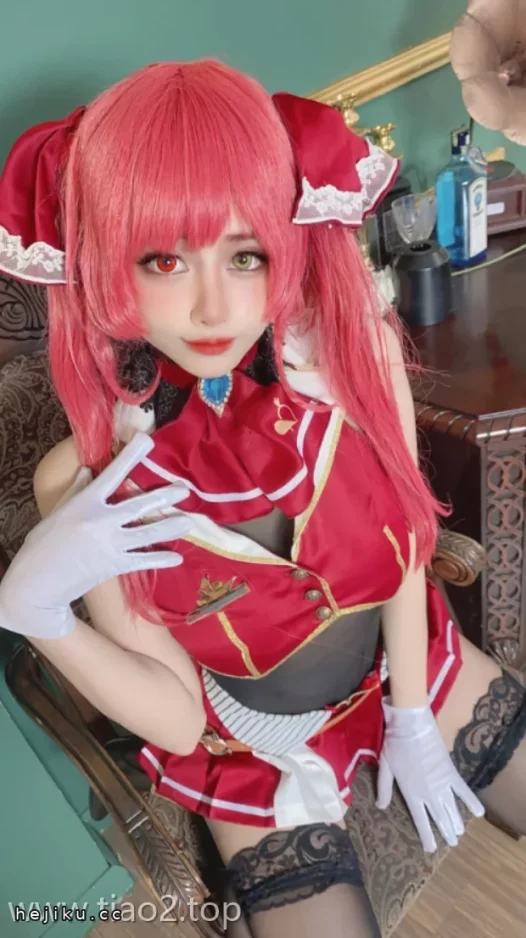 Coser_Byoru宝钟玛琳cos图片欣赏：她的玛琳为什么让人一眼记住